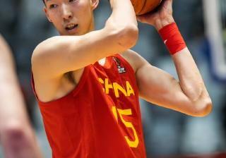 湖南男篮精湛战术，逆转胜利引人注目